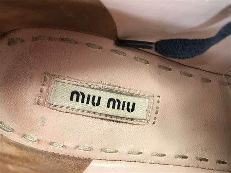 miu miu glitter schnürschuhe|where to buy miu michu.